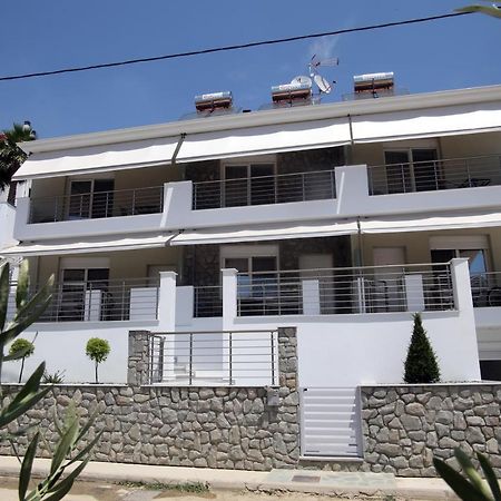 Sunsetperamos Aparthotel Nea Peramos  Exterior photo